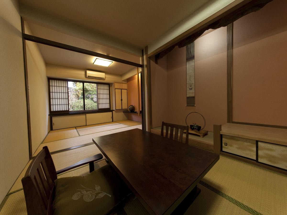 Gokuraku Onsen Takumi No Yado Hotel Takaharu Buitenkant foto