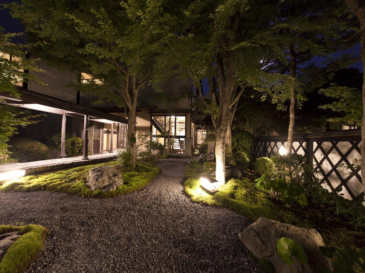 Gokuraku Onsen Takumi No Yado Hotel Takaharu Buitenkant foto